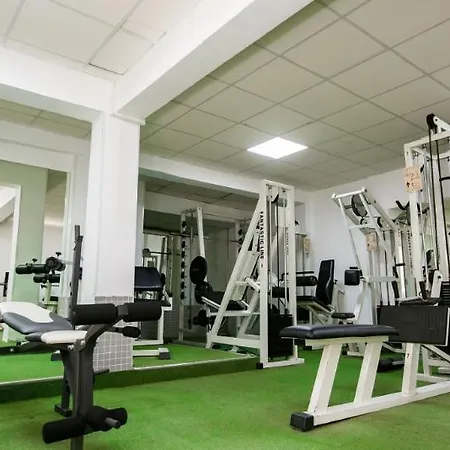 Ξενοδοχείο Lobelia Park Annex 2*